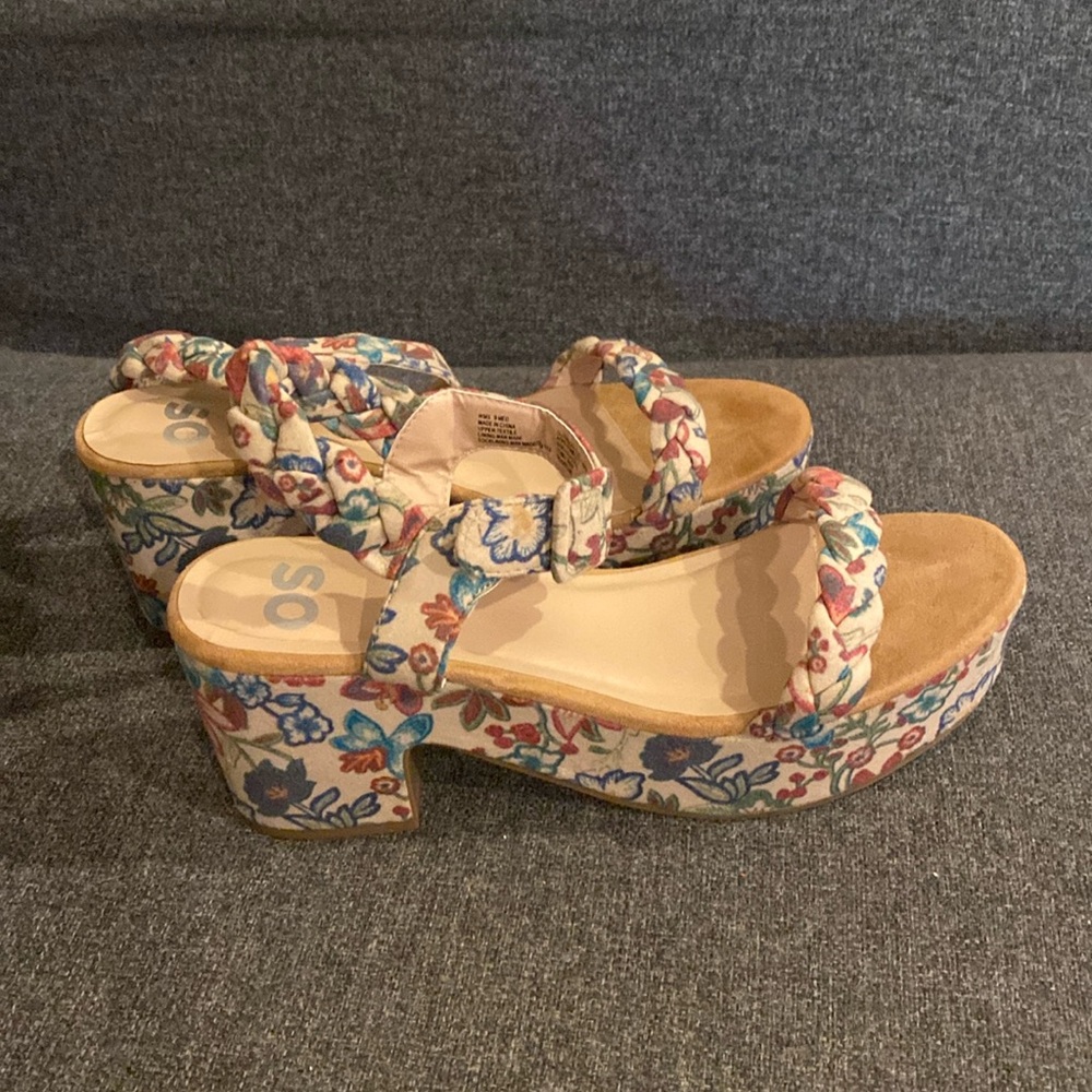 Cottagecore Floral Platform Shoe